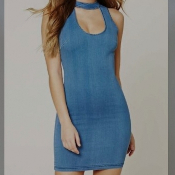 NWT Denim keyhole bodycon dress 👗 - Picture 2 of 5